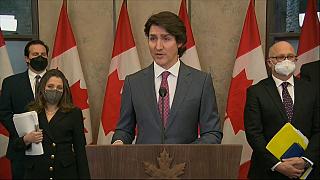 В Канаде впервые вводят в действие закон о чрезвычайных ситуациях